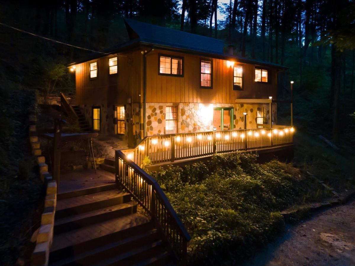 The Eagle'S Nest Mountain Cabin Gatlinburg Eksteriør bilde